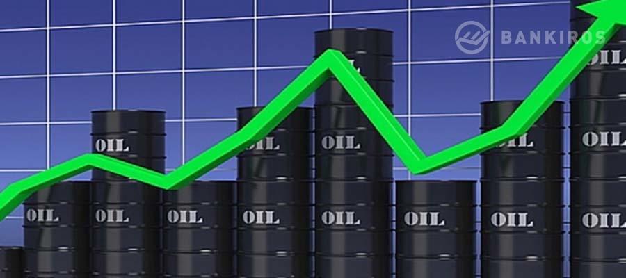 Аналитик: нефть может вырваться к 68, но осторожничает перед выступлением ФРС