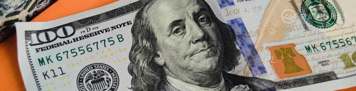 Экономисты предрекли девальвацию доллара