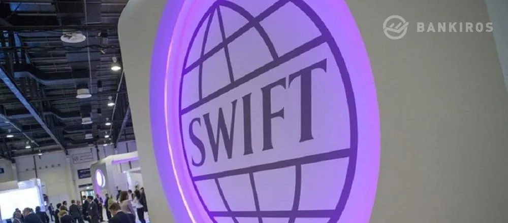 ​Российские ведомства будут работать с аналогом системы SWIFT